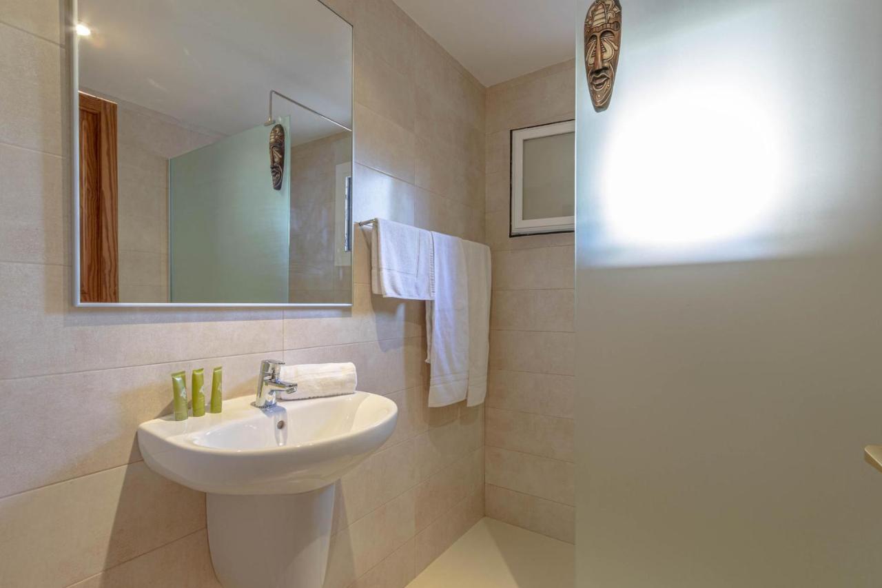 Pinos Altos 13 Apartment Cala San Vicente  Bagian luar foto